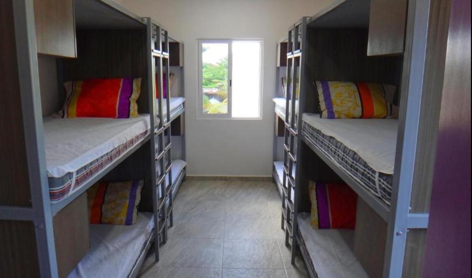 Hostel Humanity Puerto Morelos Εξωτερικό φωτογραφία